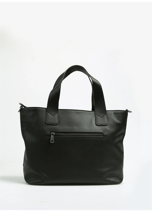 siyah-3.jpg SİYAH