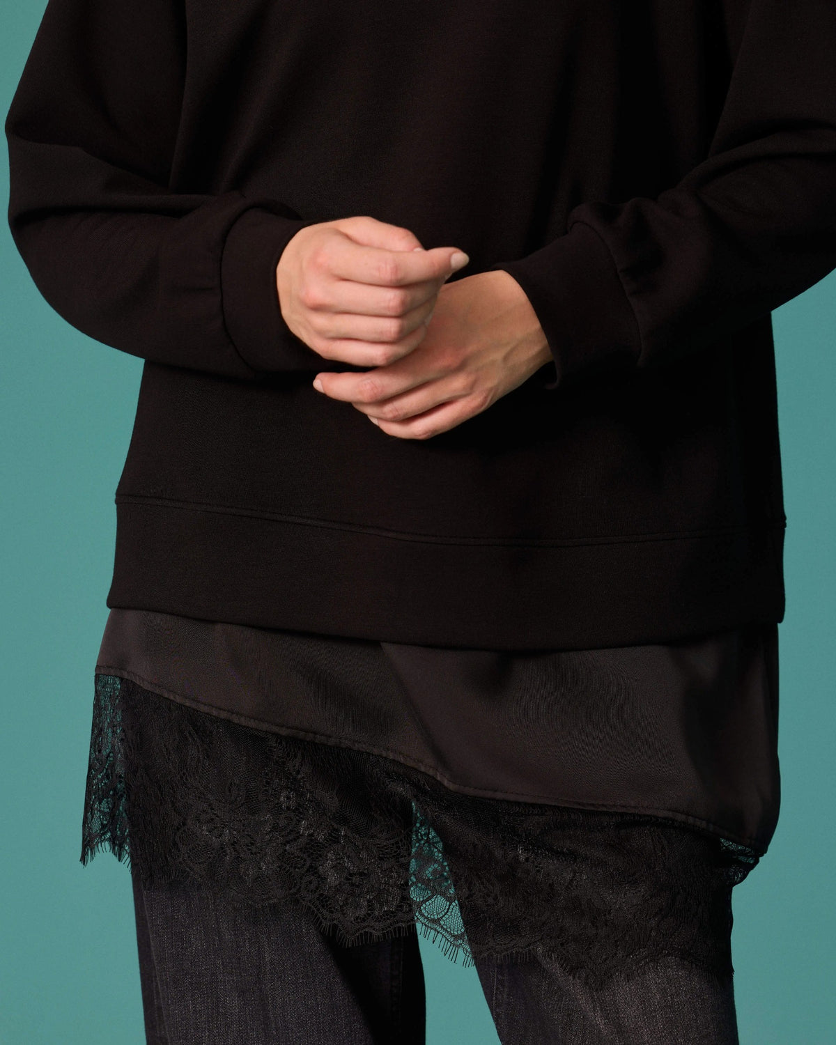 SEÇİL SWEATSHİRT 27K-SE-2622311010 — SİYAH