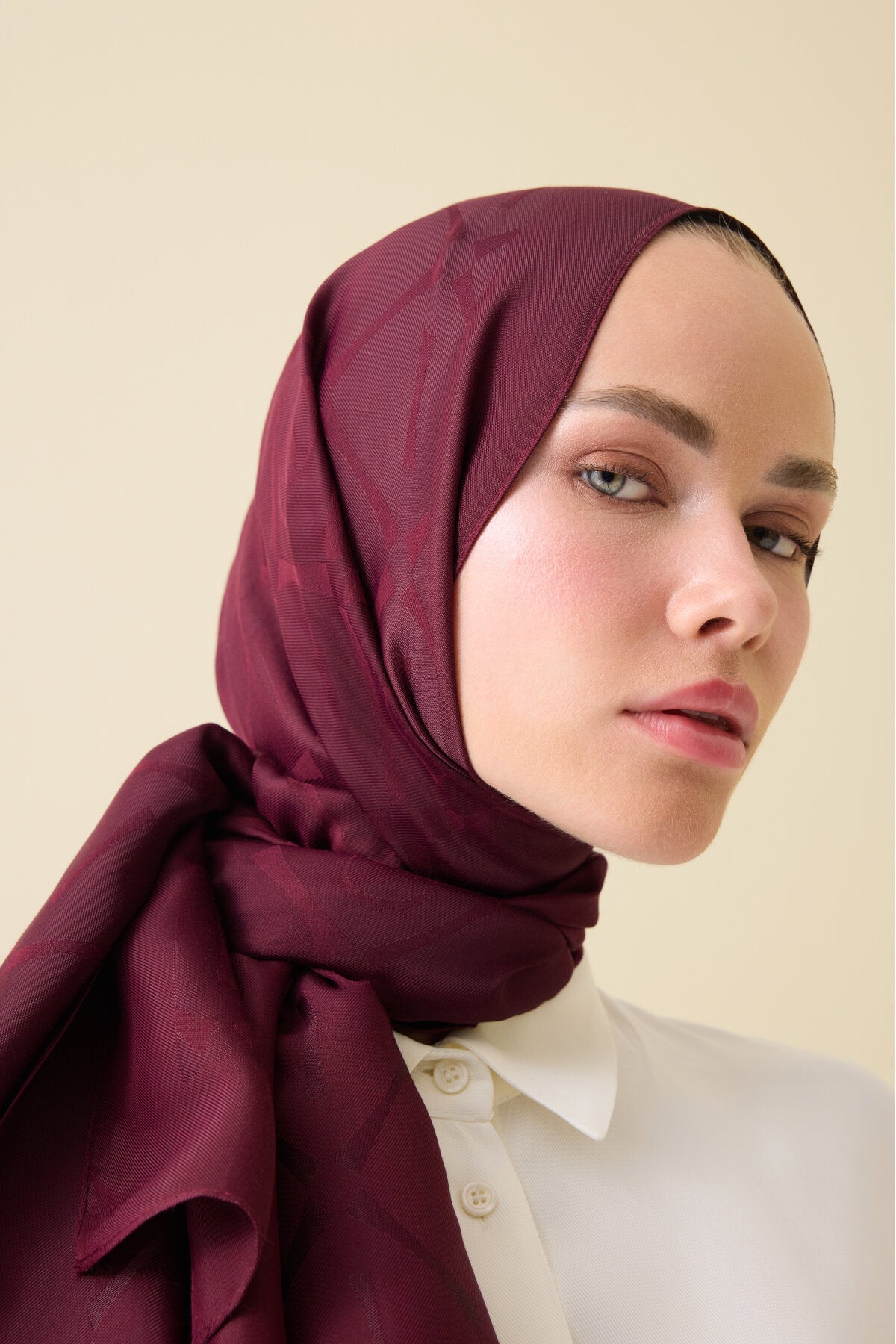 25Y-İM-3040 BORDO-1.jpg BORDO