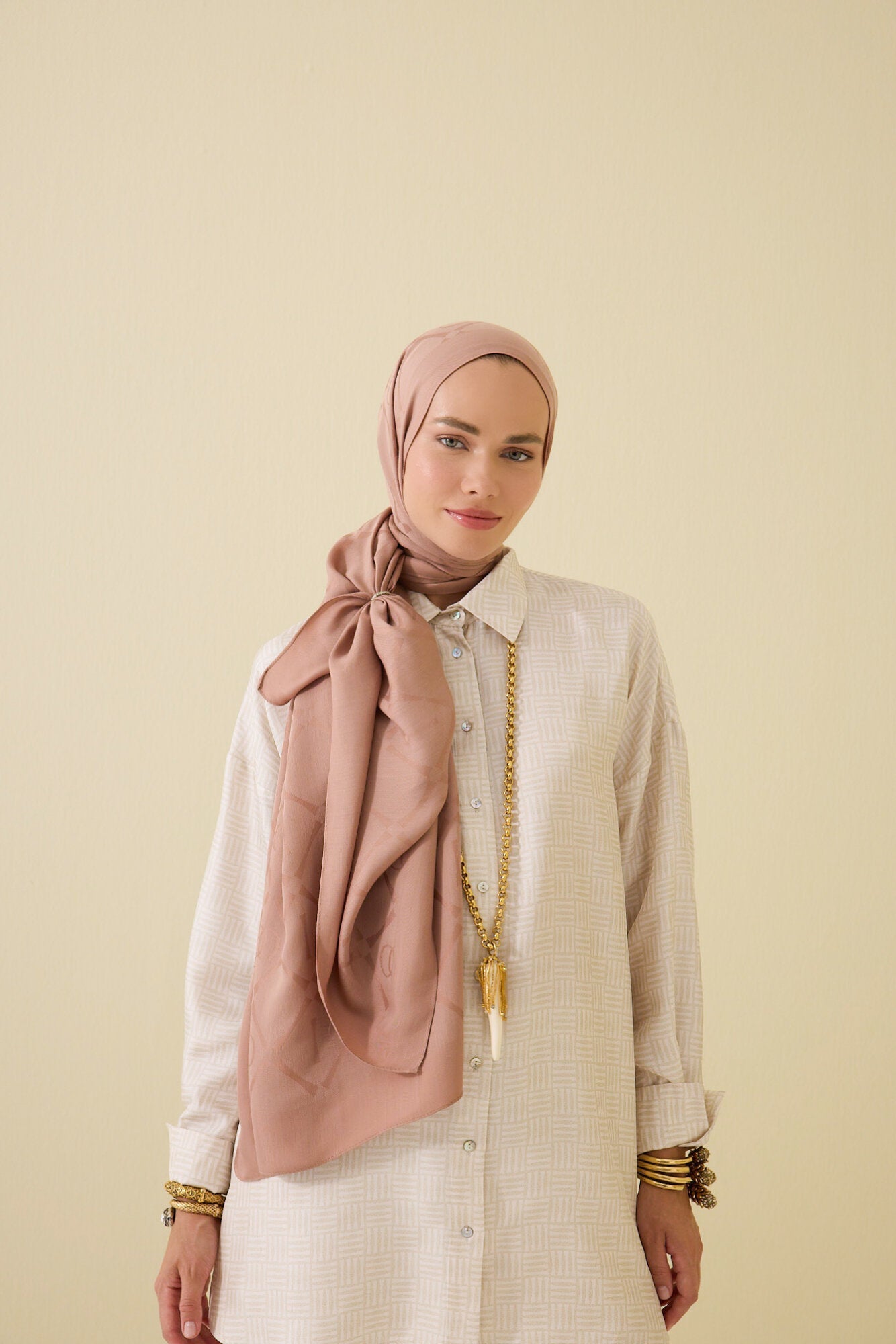 25Y-İM-3040 GÜL-3.jpg GÜL