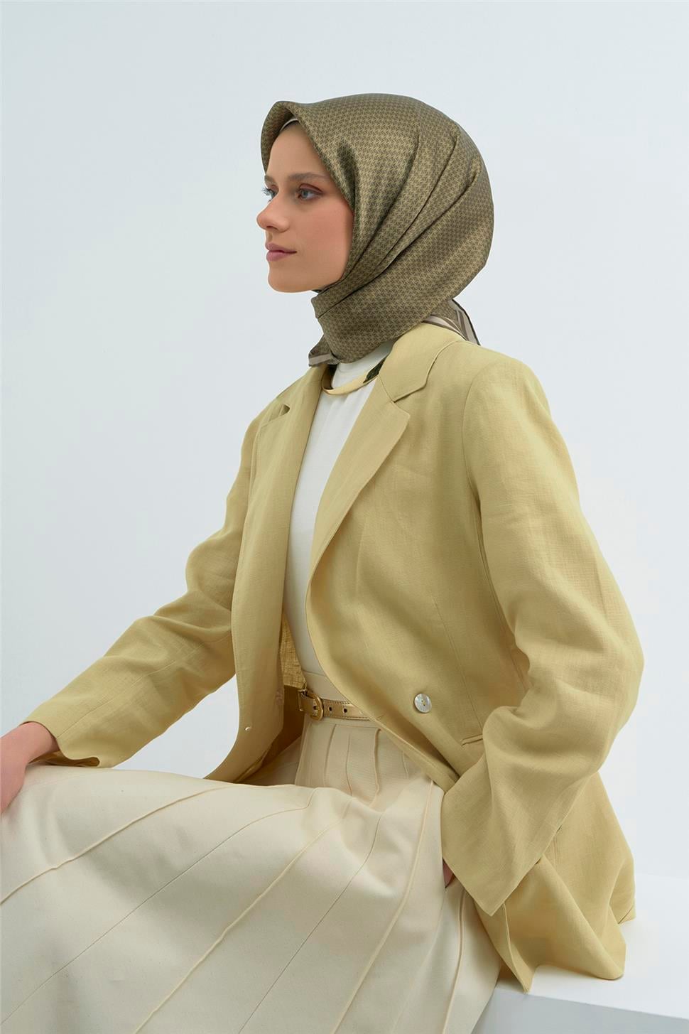 26Y-AR-9528DT 31-1.jpg 31