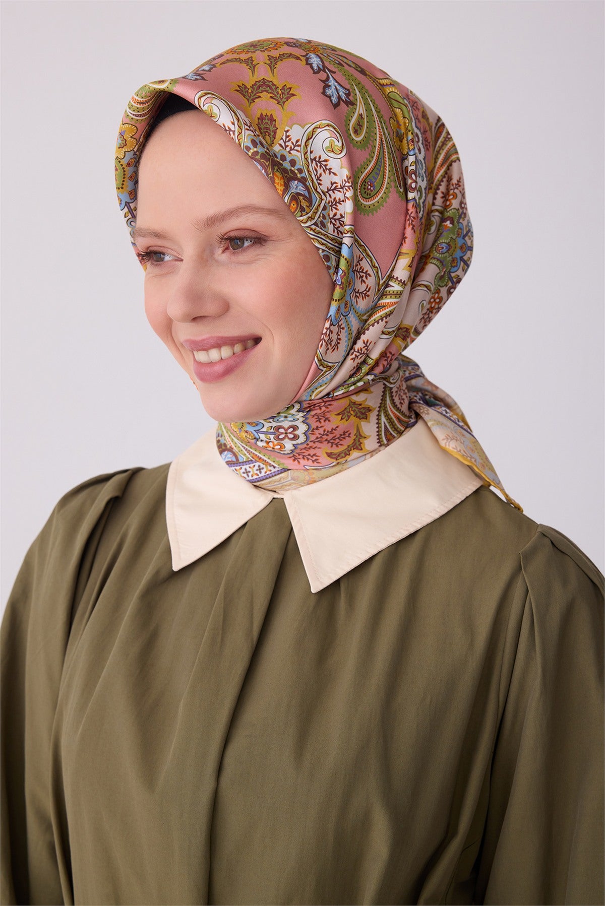 26Y-BE-4304 32-2.jpg 32