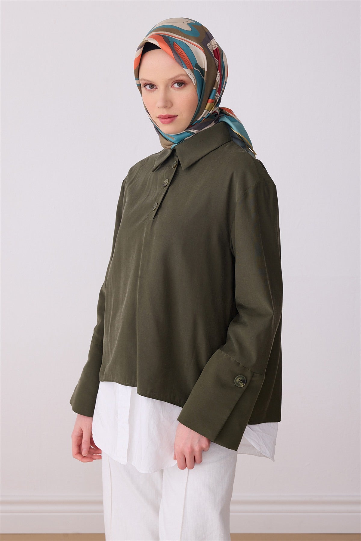 26Y-BE-4318 81-1.jpg 81